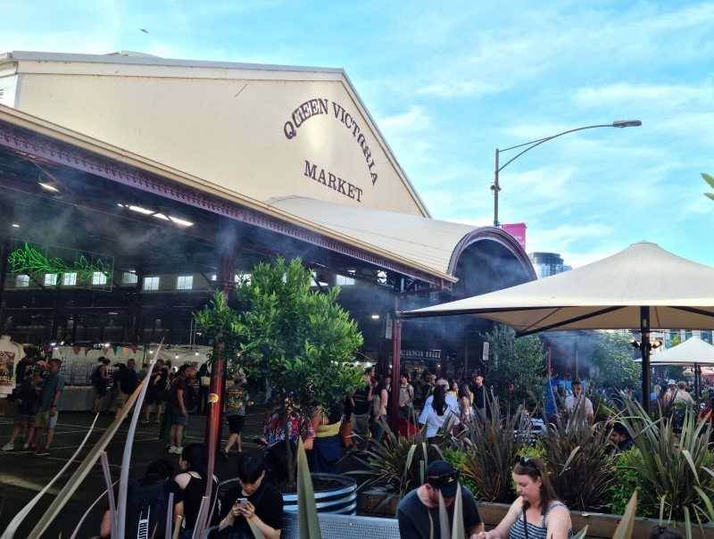 Outdoor Cooling using Misting Systems to Cool Customers in your Outdoor 					Areas